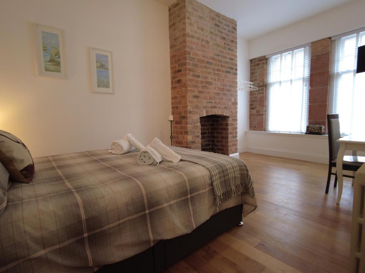 Rabbies School House, 2 Bed Apartment Ayr Town Centre Exteriör bild